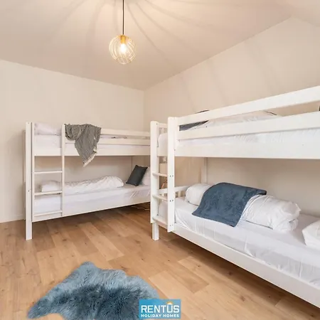 Julie - Quiet Location, Perfect For Families *